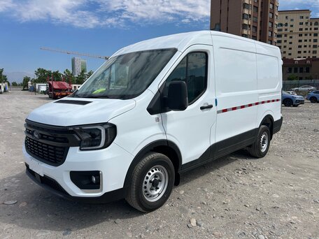 2026 Ford Transit, белый, 5987136 рублей, вид 2