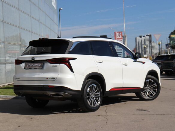 2023 Changan CS75 Plus I Рестайлинг, белый, 2050000 рублей - вид 4