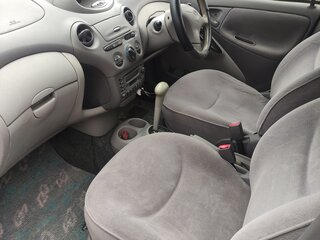 2002 Toyota Platz, серебристый, 290000 рублей, вид 5