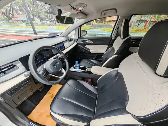 2024 Geely Geometry E 33.5 kWh, белый, 1071008 рублей - вид 9