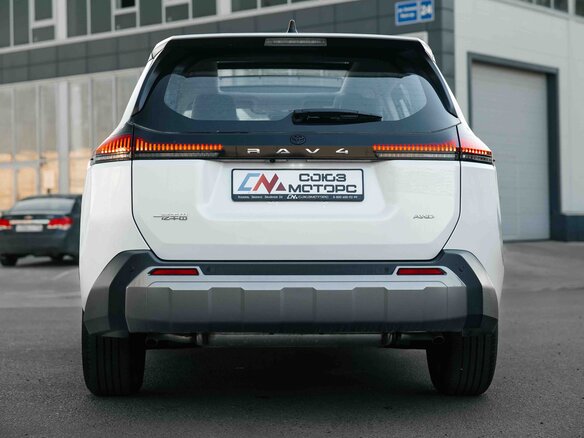 2026 Toyota RAV4 VI (XA60), белый, 4090000 рублей - вид 5