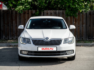 2013 Skoda Superb DSG II Рестайлинг, белый, 1600000 рублей, вид 3