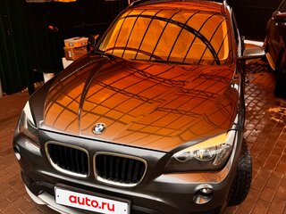 2014 BMW X1 18i I (E84) Рестайлинг, серый, 1390000 рублей, вид 3