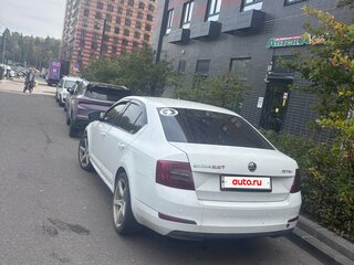 2016 Skoda Octavia III (A7), белый, 650000 рублей, вид 5