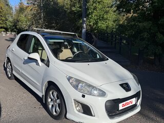 2012 Peugeot 308 I Рестайлинг, белый, 550000 рублей, вид 3