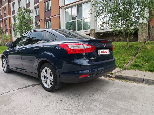 2014 Ford Focus III, синий, 950000 рублей - вид 4