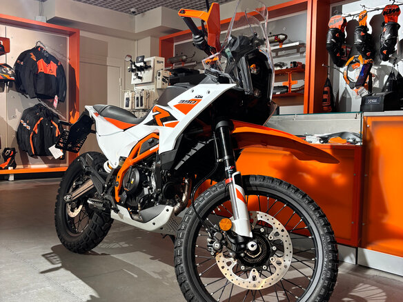 2026 KTM 390 Adventure R, белый, 790000 рублей - вид 4