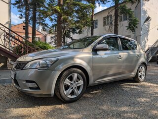 2011 Kia Ceed I Рестайлинг, серебристый, 720000 рублей, вид 1