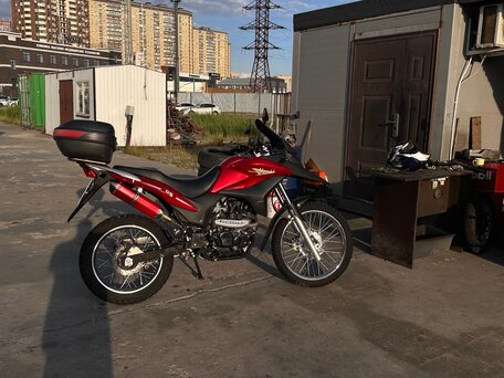 2018 Motoland XV250, красный, 127000 рублей, вид 2