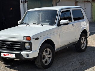 2009 Lada (ВАЗ) 2121 (4x4) I Рестайлинг, белый, 370000 рублей, вид 1