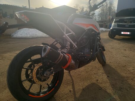 2021 KTM 390 Duke, белый, 520000 рублей, вид 4