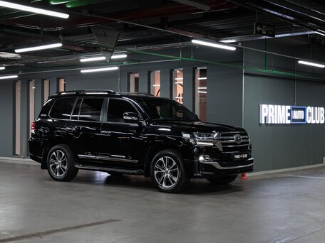 2020 Toyota Land Cruiser 200 Series Рестайлинг 2, чёрный, 9190000 рублей, вид 1