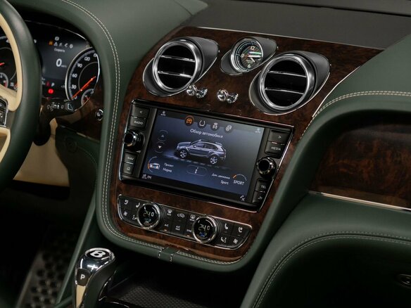 2018 Bentley Bentayga I, зелёный, 14990000 рублей - вид 24