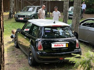 2004 Mini Hatch Cooper S I (R50), чёрный, 1000000 рублей, вид 5