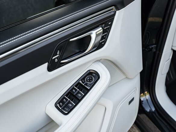 2026 Porsche Macan I Рестайлинг 2, серый, 14990000 рублей - вид 20