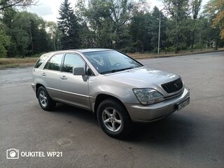 1999 Lexus RX 300 I, серебристый, 769000 рублей, вид 1