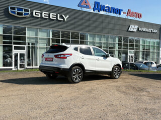 2017 Nissan Qashqai II, белый, 1350000 рублей, вид 5