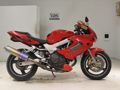 1998 Honda VTR 1000, красный, 315000 рублей, вид 4