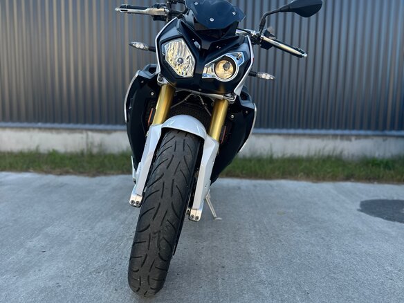 2019 BMW S 1000 R, белый, 2100000 рублей - вид 12