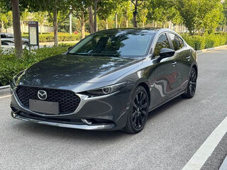 2022 Mazda 3 Axela IV (BP), серый, 1330000 рублей, вид 1