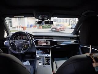 2020 Audi A6 45 TDI V (C8), серый, 6200000 рублей, вид 5