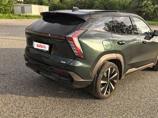 2024 Geely Atlas II, зелёный, 3000000 рублей, вид 3