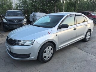 2014 Skoda Rapid I, серебристый, 800000 рублей, вид 2