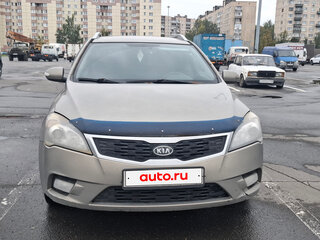 2011 Kia Ceed I Рестайлинг, серебристый, 600000 рублей, вид 2