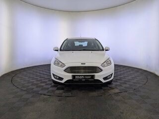 2018 Ford Focus III Рестайлинг, белый, 1200000 рублей, вид 2