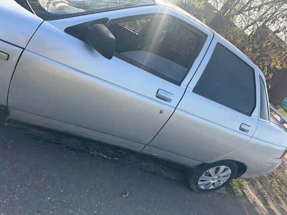 2003 Lada (ВАЗ) 2110, серебристый, 90000 рублей - вид 4