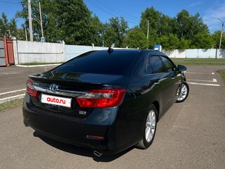 2013 Toyota Camry Japan Market VII (XV50), зелёный, 1650000 рублей, вид 4