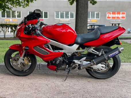 2000 Honda VTR 1000, красный, 395000 рублей, вид 1