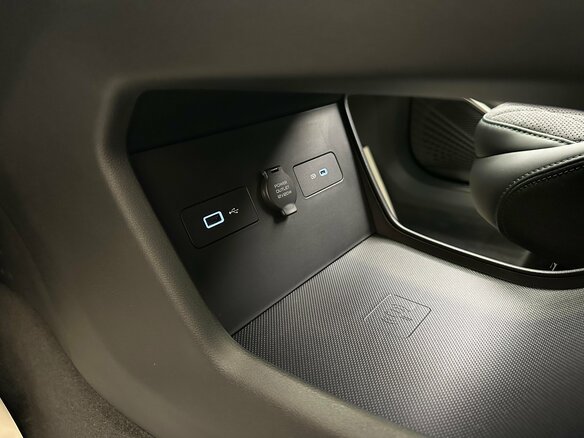 2026 Geely Monjaro, зелёный - вид 15