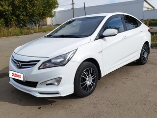 2016 Hyundai Solaris I Рестайлинг, белый, 1050000 рублей, вид 3
