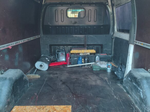 2009 Ford Transit, белый, 750000 рублей - вид 16