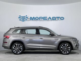2023 Skoda Kodiaq I Рестайлинг, серый, 3539000 рублей, вид 4