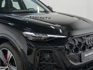 2026 Audi Q5 40 TDI III (GU), чёрный, 9300000 рублей, вид 2