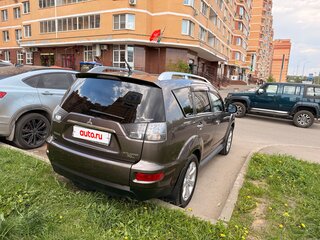 2010 Mitsubishi Outlander II Рестайлинг, коричневый, 1750000 рублей, вид 5