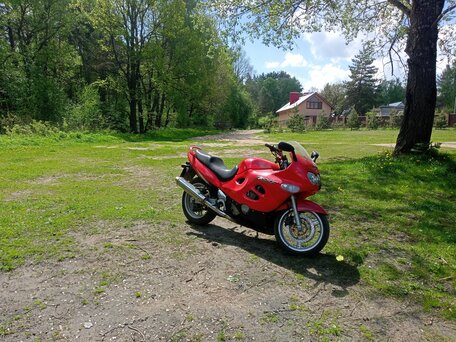 2001 Suzuki GSX 600F Katana, красный, 250000 рублей, вид 2
