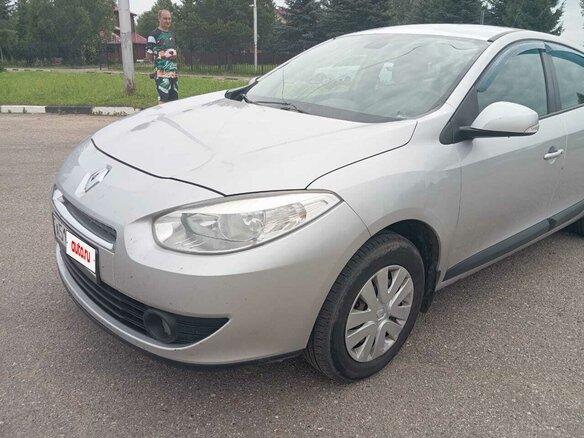 2013 Renault Fluence I, серый, 850000 рублей - вид 8