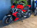 2023 Ducati Diavel V4, красный, 2700000 рублей