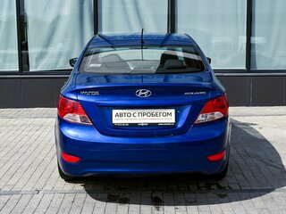 2013 Hyundai Solaris I, синий, 729000 рублей, вид 4