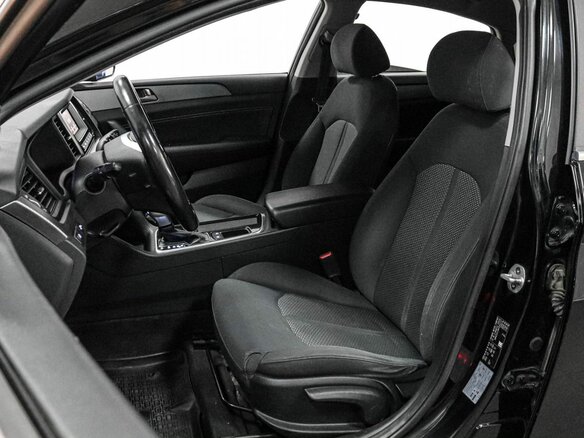 2019 Hyundai Sonata VII (LF) Рестайлинг, чёрный - вид 7