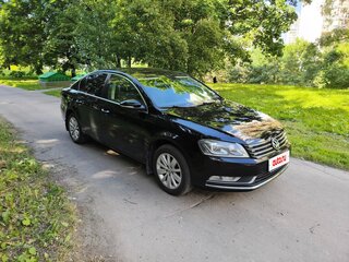 2013 Volkswagen Passat B7, чёрный, 935000 рублей, вид 3
