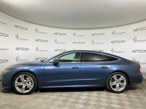 2018 Audi A7 55 TFSI II (4K), синий, 3949900 рублей - вид 3