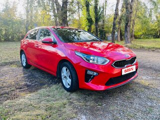 2019 Kia Ceed III, красный, 1700000 рублей, вид 5