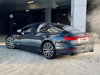 2020 Audi S8 IV (D5), синий, 9590000 рублей, вид 3