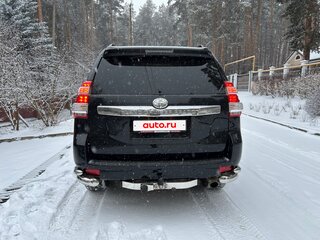 2015 Toyota Land Cruiser Prado 6-speed 150 Series Рестайлинг 1, чёрный, 4500000 рублей, вид 5