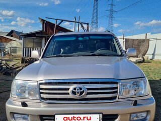 2004 Toyota Land Cruiser 100 Series Рестайлинг 1, серый, 2400000 рублей, вид 3