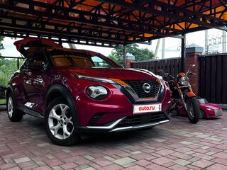 2021 Nissan Juke II, красный, 1950000 рублей, вид 4